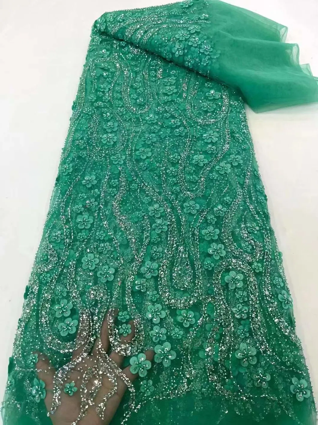 2023 Designer Luxury Wedding Dress Fabric Machine Beads Embroidery Beaded Lace Fabric